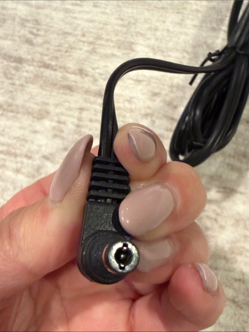 D-Link Black AC Power Adapter with Barrel Connector - Picture 8 of 8
